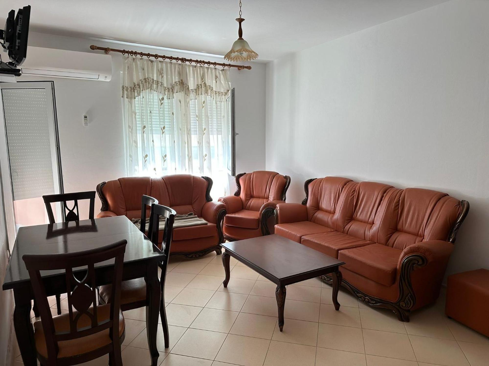Renting House Vlore Exterior photo